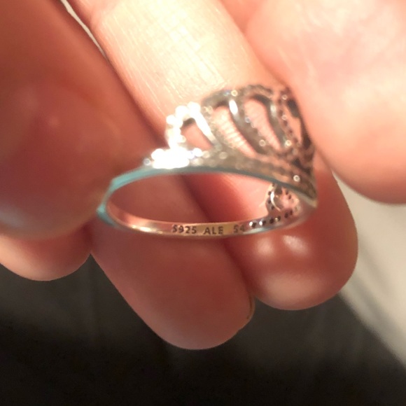 SOLD Pandora Hearts Tiara Ring - Picture 4 of 4